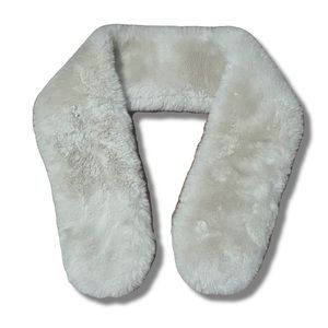 Cream colored fluffy faux fur scarf